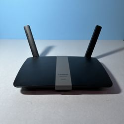 Linksys AC1200+ Wi-Fi Router