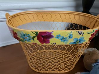 New wire basket