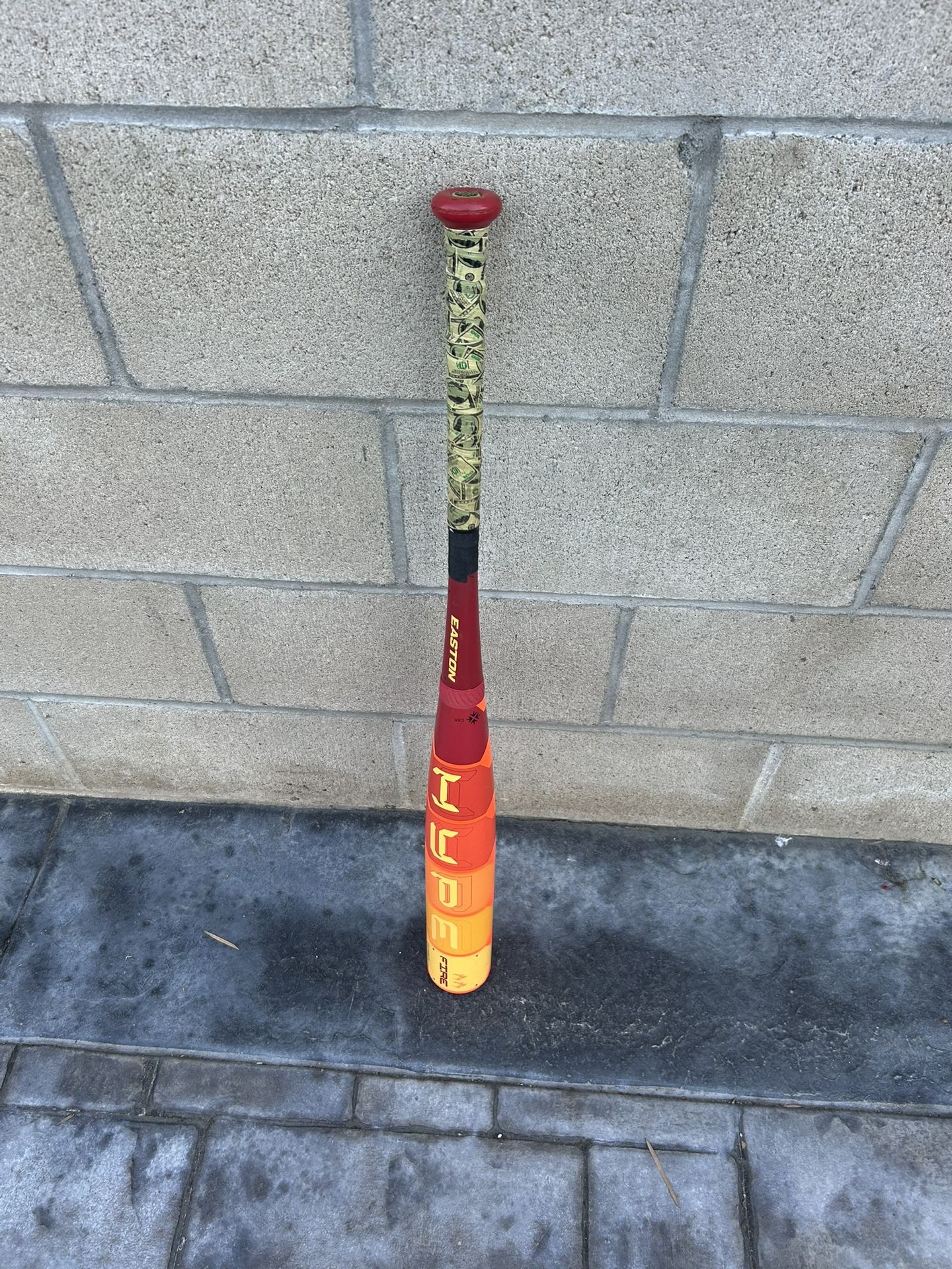 2025 Easton Hype Fire Composite USSSA Certified Bat (-10) 21 oz 31" (Used)