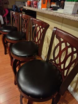 4 counter top swivel bar stools 24"
