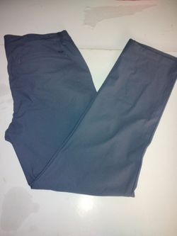 Very Nice Men's Dockers Gray Polyester Pants - W36 x L32