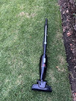 Bissell 2033M - Bagless electric broom for hard floors and carpets, black