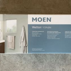 Moen 4 piece Bath Accessory Kit