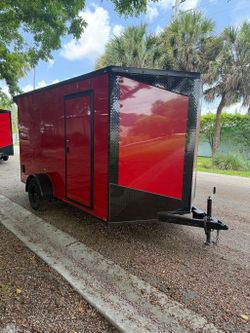 Hook & Line 7 x 12 Enclosed Trailer 3.5k