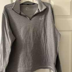 Nike Women’s Zip Up