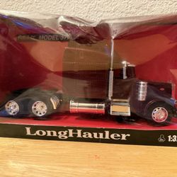 NewRay Peterbilt Model 379 Long Hauler