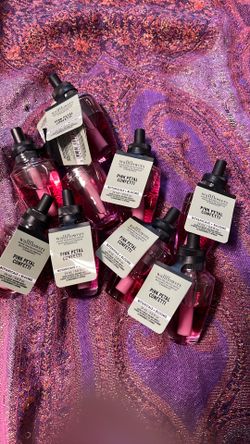 Bath and Body Works PINK PETAL CONFETTI wallflower refills