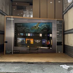 83  “ Samsung smart 4K OLED 120HZ  hdr tv