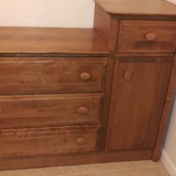 Dresser Changing Table 