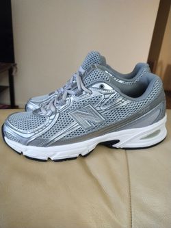 $60 New Balance 740 size 8 mens(used)