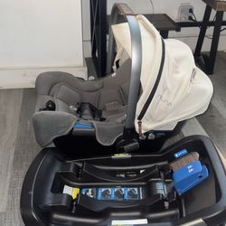 Nuna Pippa Car seat In Beige