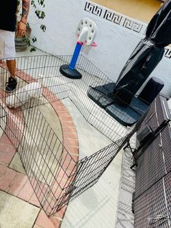 8 Panel Pet Playpen/Gate
