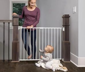 Baby gate