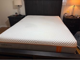 Tempur Pedic Mattress