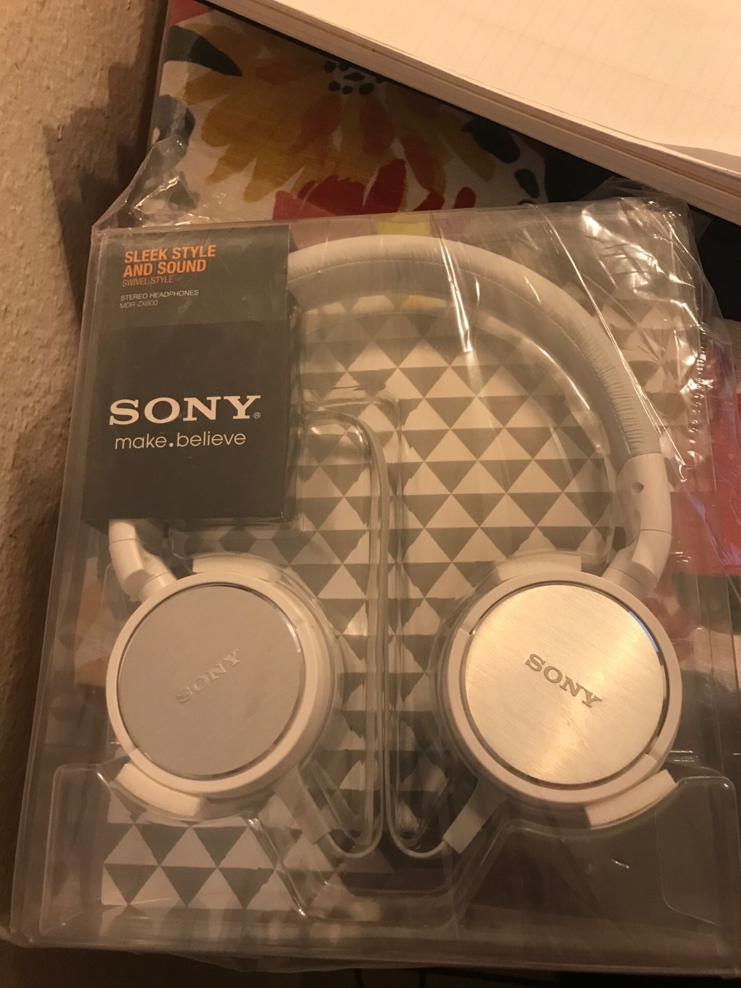 Sony Stereo Headphones MDR-ZX600