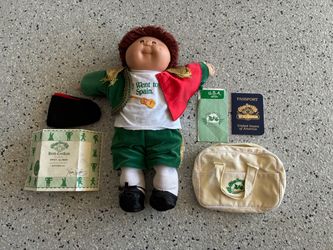1980’s CABBAGE PATCH KIDS World Traveler Spain Matador Doll w/ Accessories.
