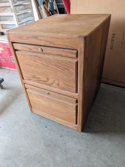 Oak 2 drawer file cabinet