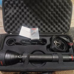 COAST HP314R Focusing Rechargeable Light w/case