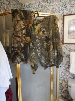 Real tree camo top and size 30-30 please pants