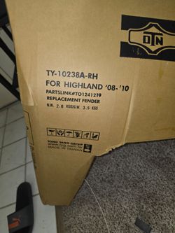 08-10 toyota highlander RH fender