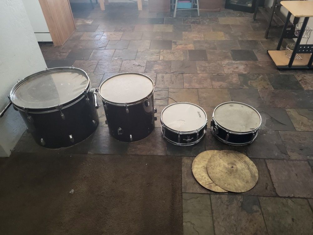 I Have A Bunch Of Drums Assesseries Drum Set