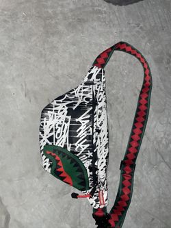 Spray Ground Crossbody 