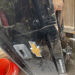 2015 Chevy Silverado Tail Gate