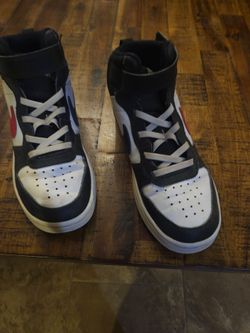 Nike youth size 1
