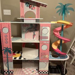 L.O.L. Surprise! OMG Fashion House