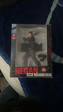 2017 MCFARLANE AMC THE WALKING DEAD NEGAN 10" ACTION FIGURE