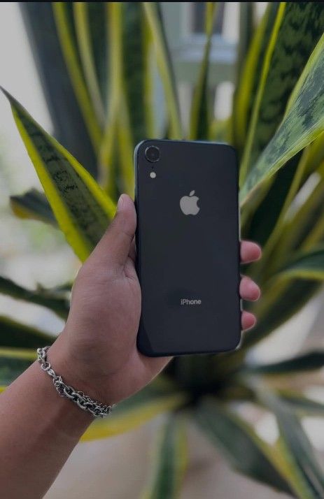 iPhone Xr Unlocked With Warranty | desbloqueado con garantía  😃