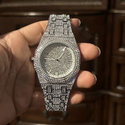 Men's Luxury Hip Hop Iced-Out Quartz Watch with Date Display, Zinc Alloy Band & High Quality Design for Parties