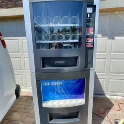 COMBINATION VENDING MACHINE