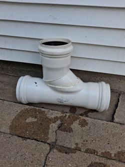 6" Tee PVC
