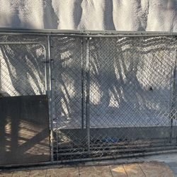 Dog kennel