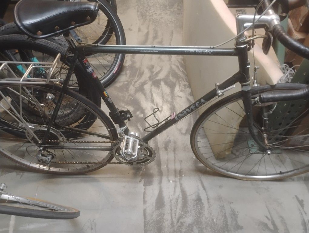 Univega Road Bike Classic