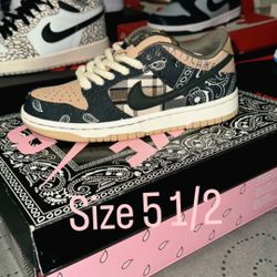Nike  Dunk Low SB (Captain Jack) Exclusives