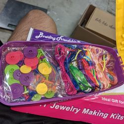 Bracelet Kit With Stickers And Instructions