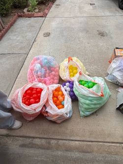 Plastic balls for ball pit