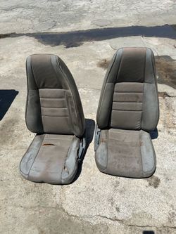Jeep Wrangler YJ Front Grey Seats Pair OEM 1987 through 1995