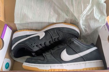Brand New Nike SB Dunk Low Pro Black Gum Size 7.5 M / 9 W