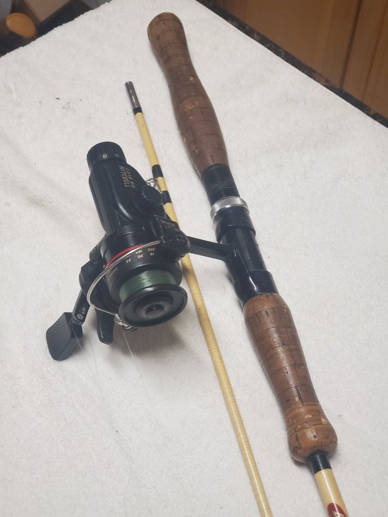 Fishing pole and reel, Vintage Langley rod.
