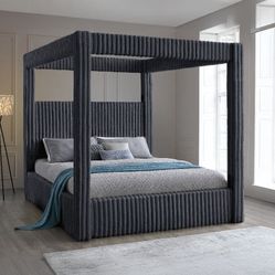 UPHOLSTERY PLATFORM BED NEW IN BOX 