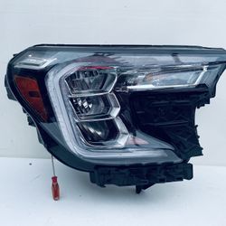 2023-2024 GMC TERRAIN RIGHT PASSENGER SIDE HEADLIGHT FULL LED OEM 