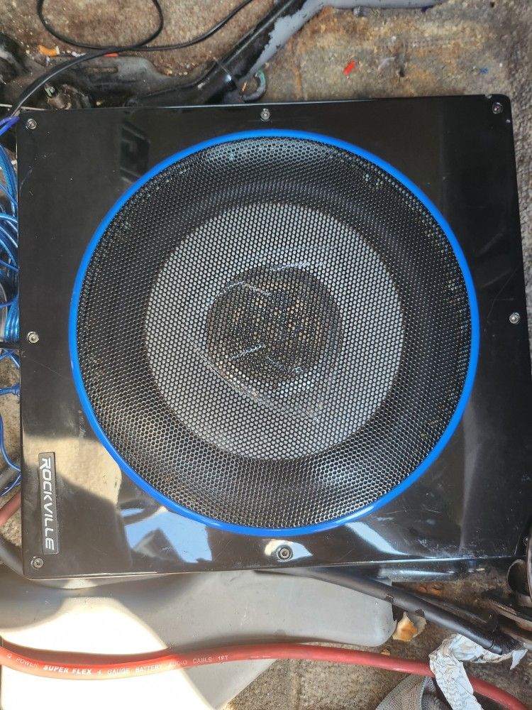 Rockville 10 Inch Powered Sub Woofer