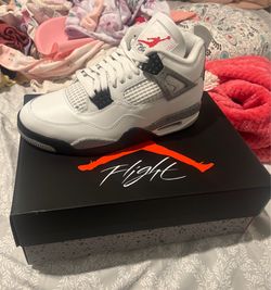 Jordan 4 Cement