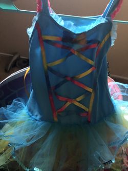 Girls Halloween costume size 4/5