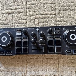 Hercules DJ DJControl Starlight Controller for Serato DJ