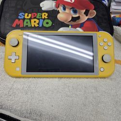Nintendo Switch Lite