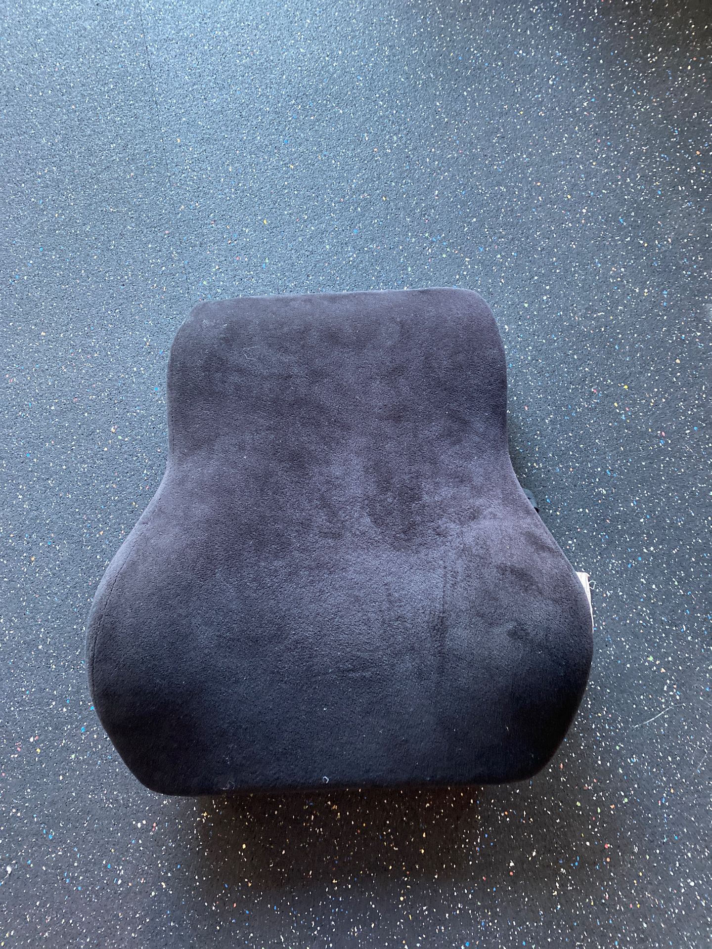 Back support for car